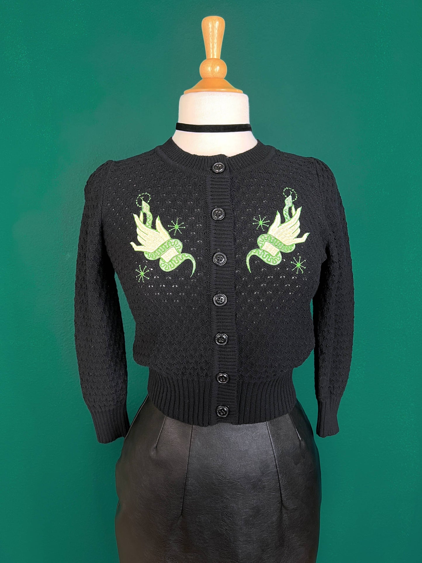 Snake Wrangler Cropped Cardigan in Black (Small - 4XL)