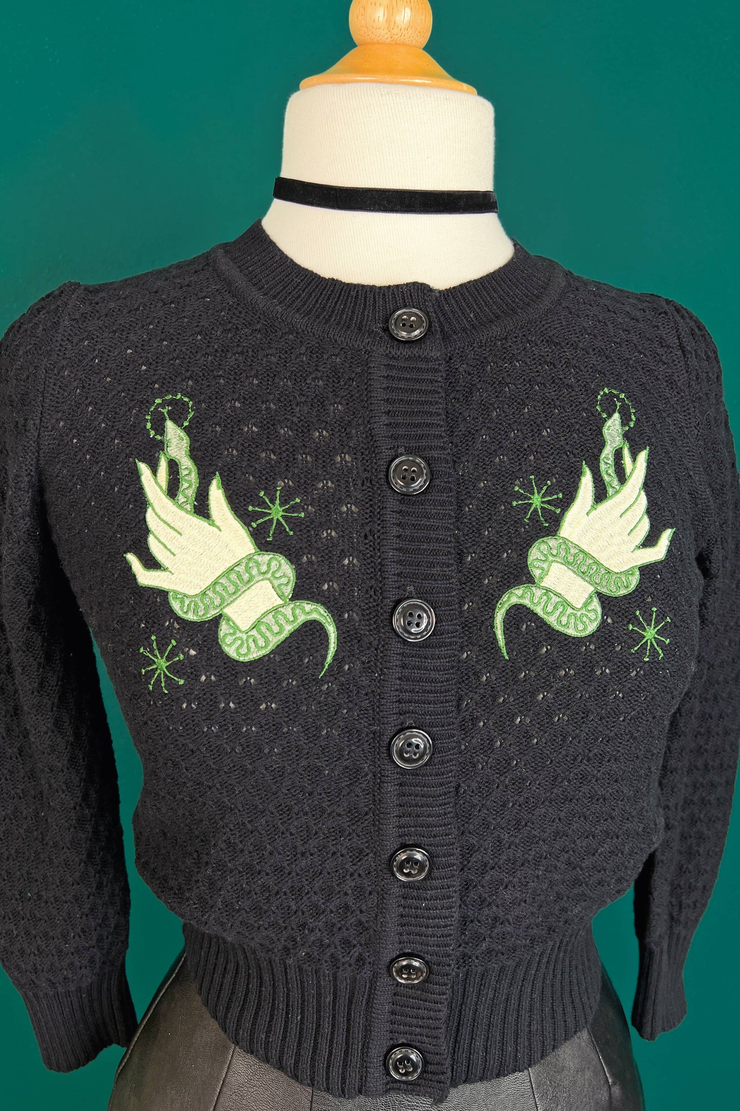 Snake Wrangler Cropped Cardigan in Black (Small - 4XL)