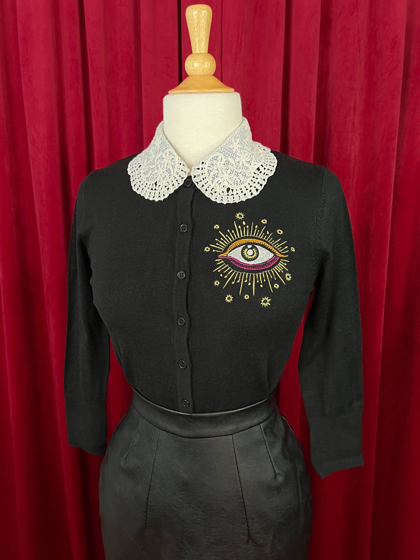 Third Eye Cardigan in Black (S - 3XL)