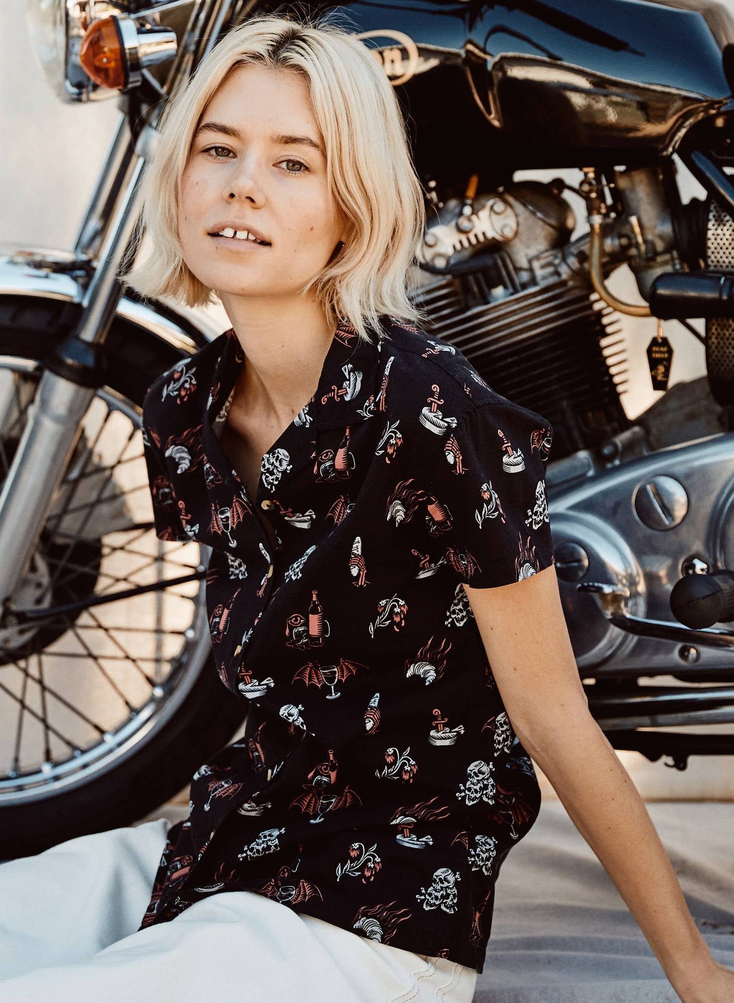 Le Sigh French Wine Cheese Baguettes & Croissants Button-Up Slim and Regular Fit (Small - 4XL)