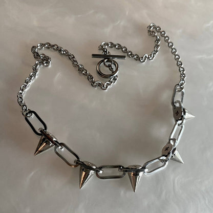 Spikey Necklace!