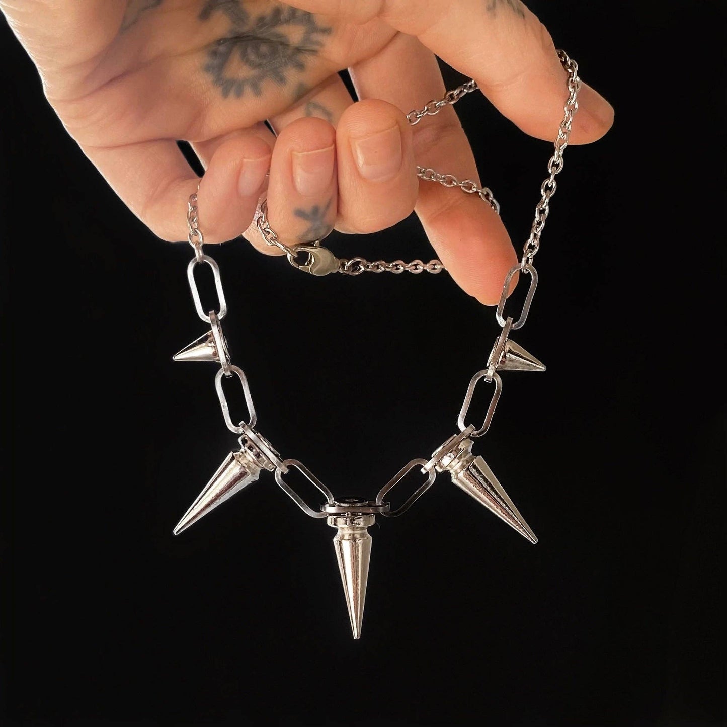 Spikey Necklace!