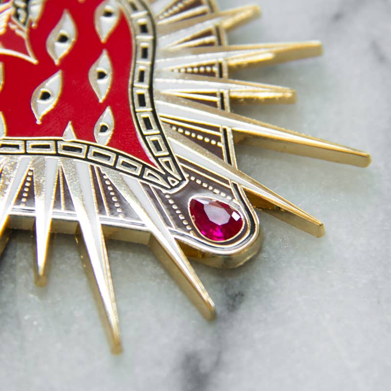 18k Gold Sacred Heart Enamel Pin