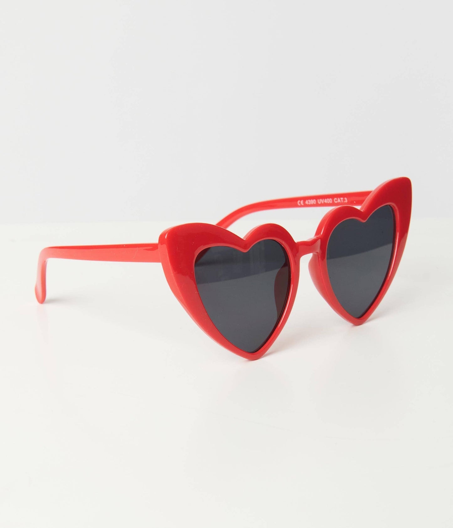 Unique Vintage Red Heart Sunglasses