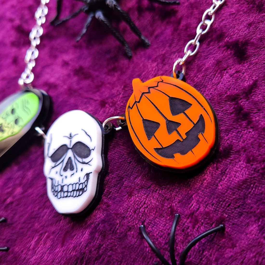 Season Of the Witch Necklace